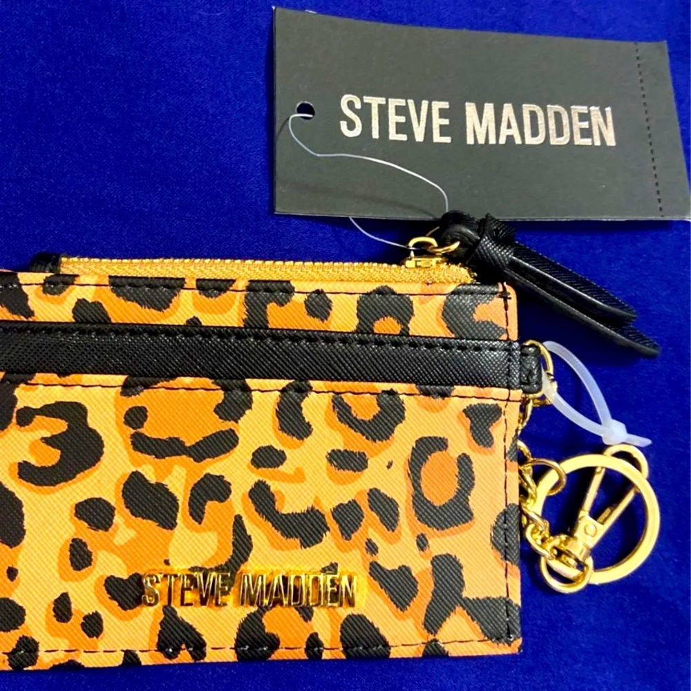 Steve Madden leopard mini wallet keyring